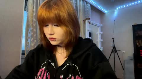 hellokinki online show from May 2026 05:52:01 PM