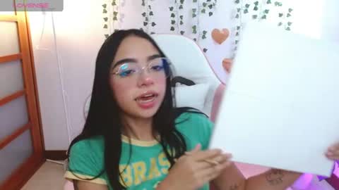 Snapshot of hellokitty_valery1 chatting on June 2026 09:30:01 PM hellokitty_valery1 online show from June 2026 09:30:01 PM