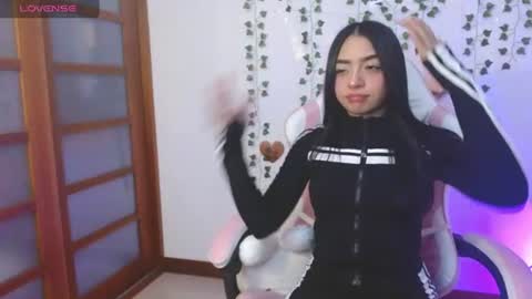 Snapshot of hellokitty_valery1 chatting on July 2026 06:04:02 AM hellokitty_valery1 online show from July 2026 06:04:02 AM