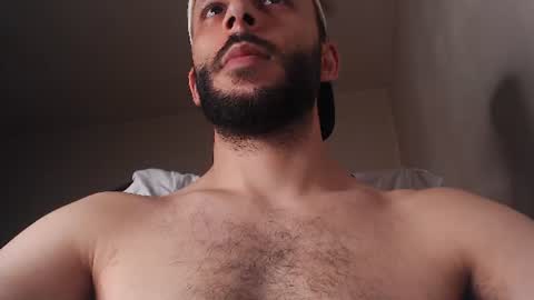 HenryAxe online show from July 2026 04:07:02 PM