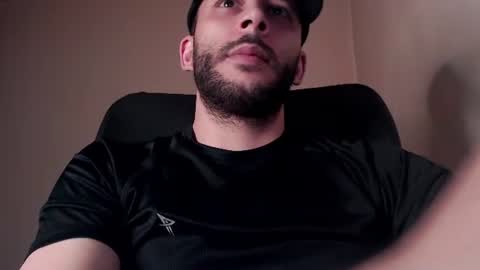 HenryAxe online show from July 2026 10:35:02 AM