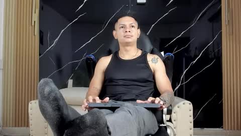 henrydouglas online show from June 2026 10:47:01 AM
