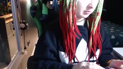 Hentaishiing online show from April 2026 07:07:01 PM