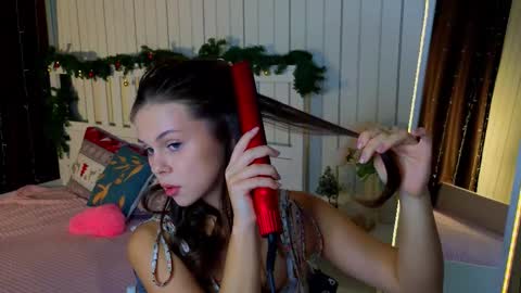 Nicole online show from March 2026 09:11:01 PM