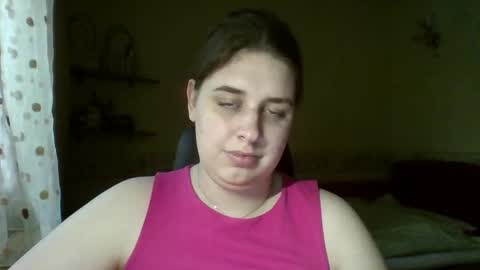 Snapshot of hess_luna_ chatting on May 2026 09:06:01 AM hess_luna_ online show from May 2026 09:06:01 AM