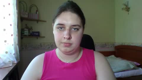 Snapshot of hess_luna_ chatting on June 2026 09:15:02 AM hess_luna_ online show from June 2026 09:15:02 AM