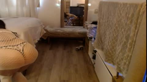 hevin69 online show from April 2026 03:39:02 PM