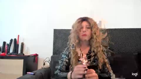 hexemmy online show from May 2026 01:40:01 PM