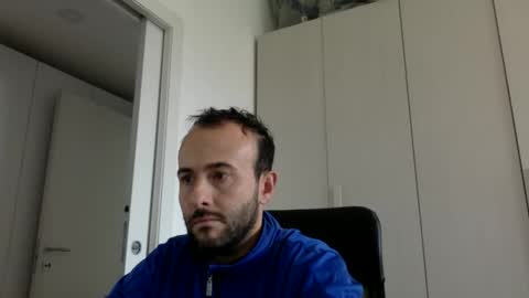 Snapshot of hhombre chatting on October 2025 11:55:01 AM hhombre online show from October 2025 11:55:01 AM