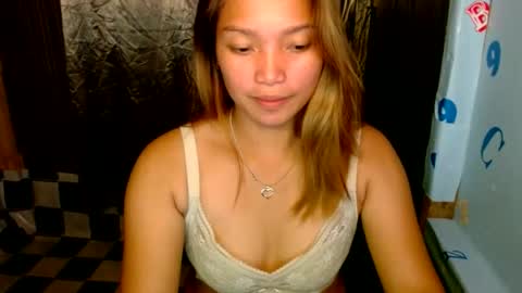 hi_there99 online show from July 2026 12:31:01 PM