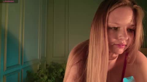 Snapshot of hidden_charm_ chatting on November 2025 12:38:01 PM My name is Angelina but I like when you call me Angel online show from November 2025 12:38:01 PM