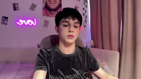 twinkvadusha online show from March 2026 01:22:01 PM