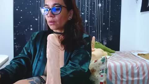 Snapshot of hikaryfire chatting on July 2026 01:20:02 AM hikaryfire online show from July 2026 01:20:02 AM