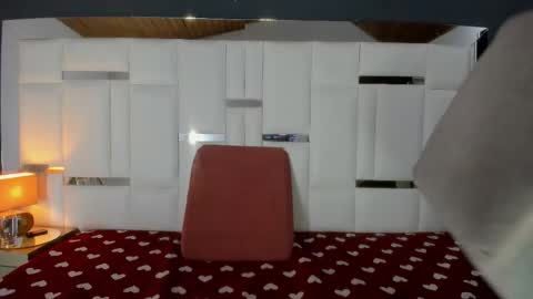 Hilary Solis online show from March 2026 01:06:02 PM