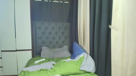 yuricah online show from February 2026 06:56:02 AM