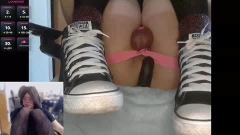 Snapshot of himeko_cd chatting on April 2026 06:36:02 PM Himeko online show from April 2026 06:36:02 PM