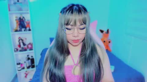 Hinata online show from March 2025 09:50:01 AM