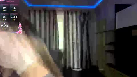 Snapshot of hip_hop_baby chatting on June 2026 02:04:01 PM Leya Day Mary Night PvT Open online show from June 2026 02:04:01 PM