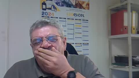 hippo online show from December 2024 03:55:01 PM