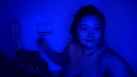 hiscommandherstage online show from February 2026 05:05:02 PM