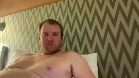 hockeyboy2015 online show from June 2026 08:17:01 PM