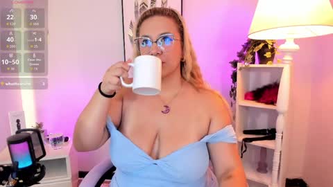 Hollie online show from April 2026 12:11:02 PM