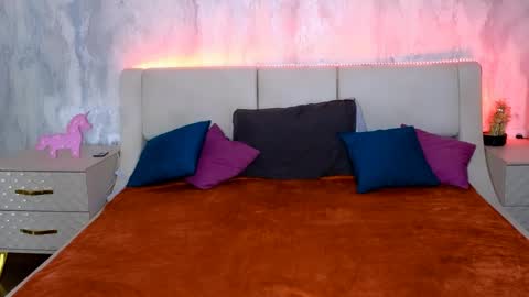 Holly online show from May 2026 12:56:02 PM