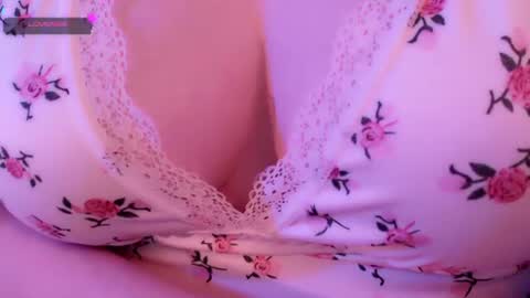 Molly online show from July 2026 03:20:02 AM