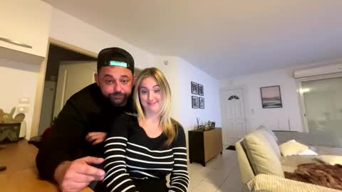 Snapshot of hollyandelon chatting on November 2025 09:48:02 PM hollyandelon online show from November 2025 09:48:02 PM