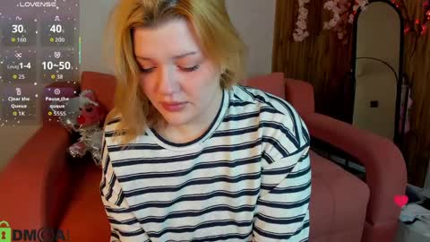 Holly online show from April 2026 01:32:01 AM