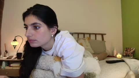 hollyshit_ online show from April 2026 02:51:02 AM