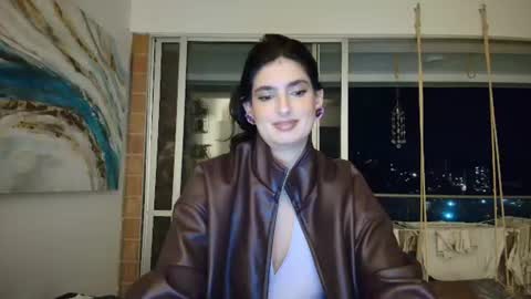 hollyshit_ online show from June 2026 01:25:02 AM