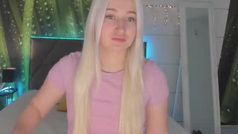 HollyTaillor online show from March 2026 06:36:02 AM