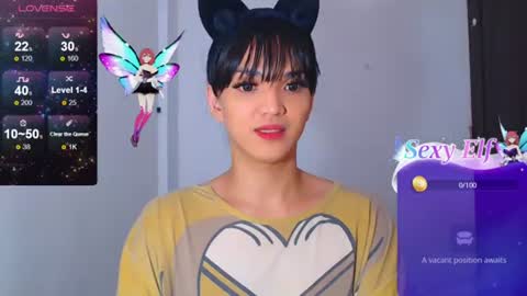 Snapshot of hollywoodbitch chatting on July 2026 01:30:01 AM Isabella Marie online show from July 2026 01:30:01 AM