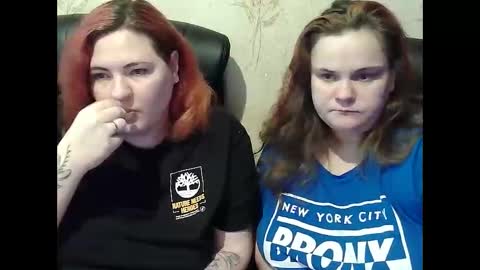 Snapshot of hollyxeva chatting on February 2026 03:08:02 PM HollyXEva online show from February 2026 03:08:02 PM