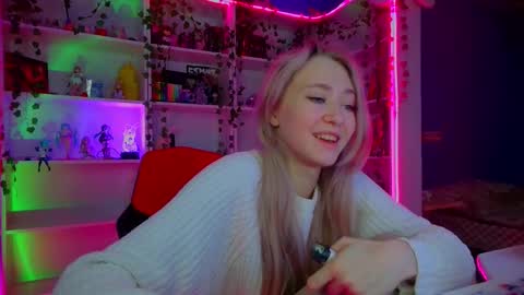 Snapshot of holy_rumi chatting on October 2025 11:19:01 AM Rumi online show from October 2025 11:19:01 AM