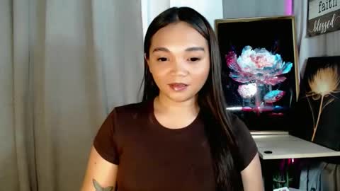 Snapshot of holy_shine chatting on May 2026 07:08:02 PM Bella online show from May 2026 07:08:02 PM