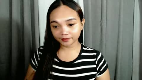 Snapshot of holy_shine chatting on June 2026 11:07:01 PM Bella online show from June 2026 11:07:01 PM
