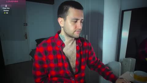 Andrew online show from February 2025 06:32:02 AM