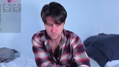 Andrew online show from December 2025 09:36:01 AM