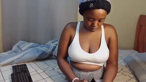 honey_caddy online show from June 2026 02:49:01 AM