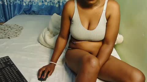 honey_caddy online show from July 2026 04:52:02 AM