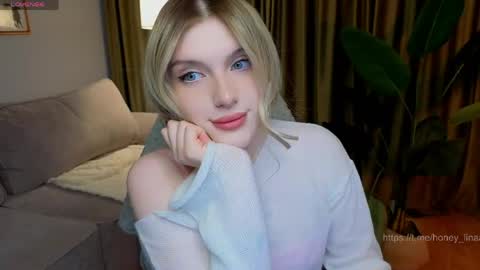 Lina online show from April 2026 08:00:02 PM