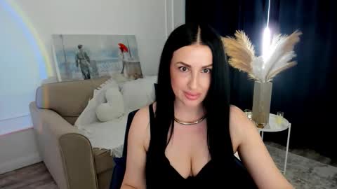 Snapshot of honeyblossome chatting on May 2026 11:40:01 AM Jacqueline online show from May 2026 11:40:01 AM