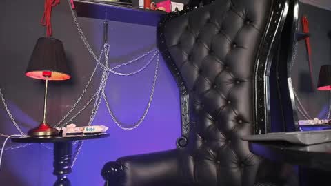 Call me Honey  or maybe Demoni  online show from May 2026 11:49:01 AM