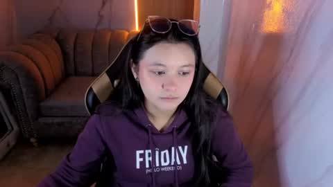 Snapshot of honeydoll_tf chatting on June 2026 01:04:02 PM honeydoll_tf online show from June 2026 01:04:02 PM