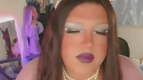 honeylavender777 online show from May 2026 09:27:02 AM