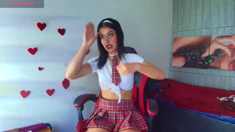 HONEY LUXE online show from March 2026 04:27:01 AM