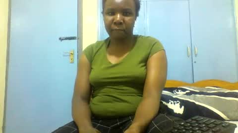 Honeymuny online show from October 2025 09:39:02 PM