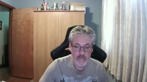 horndoggy online show from June 2026 04:23:01 PM